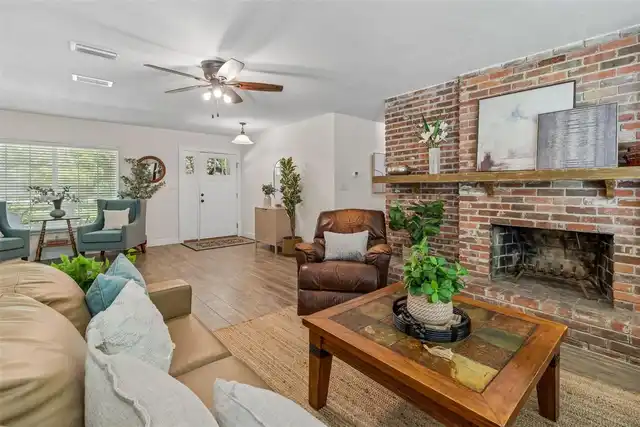 Listing Photo 26