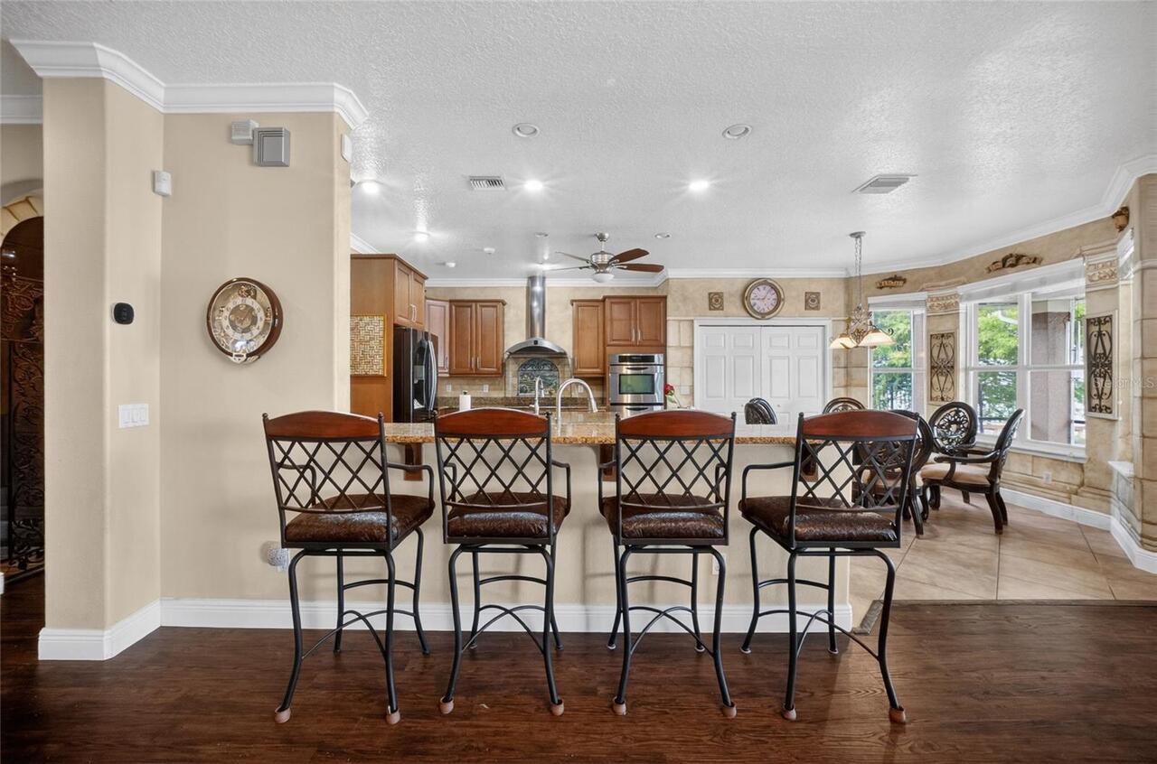 Listing Photo 17