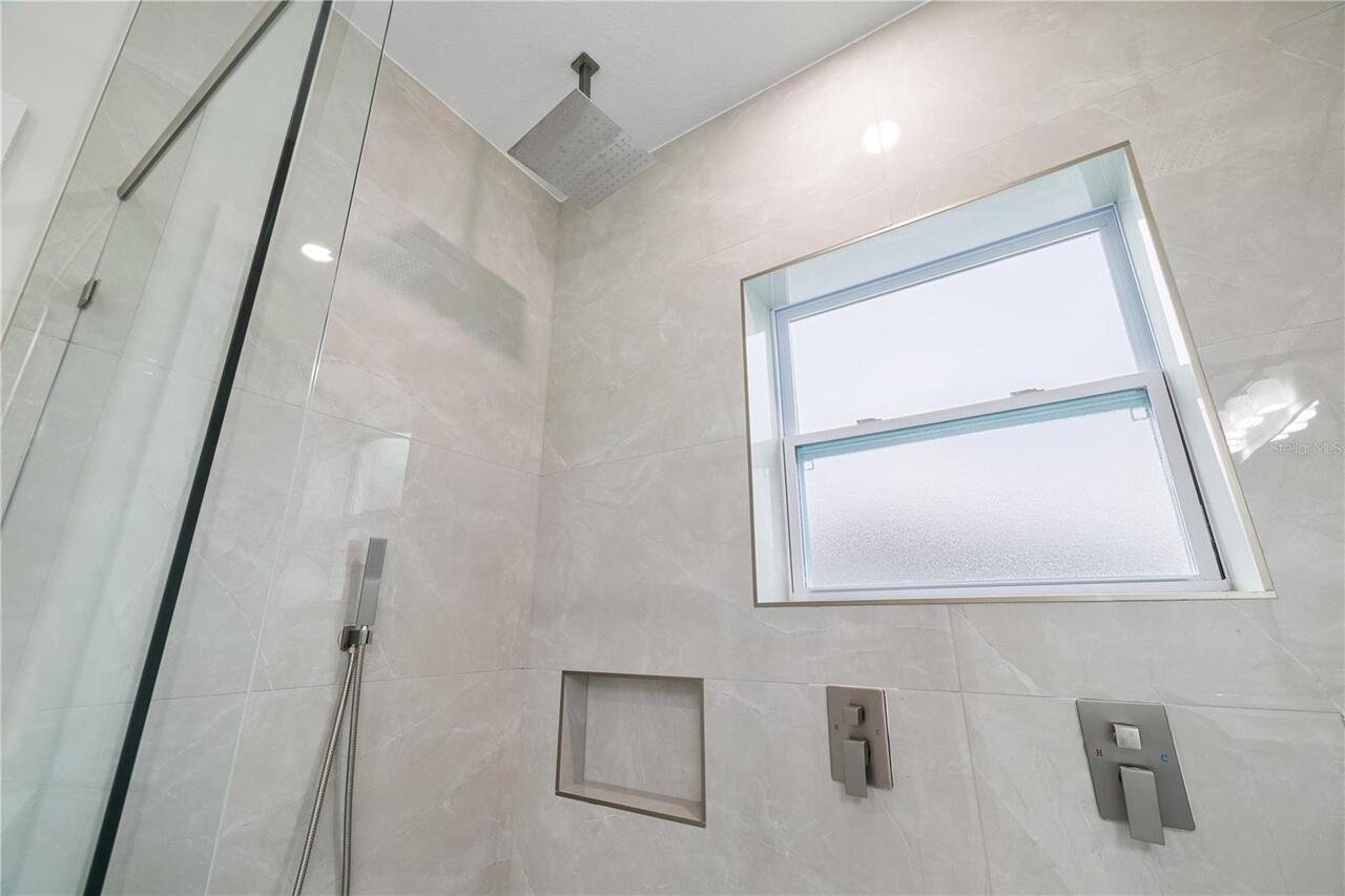 Listing Photo 33