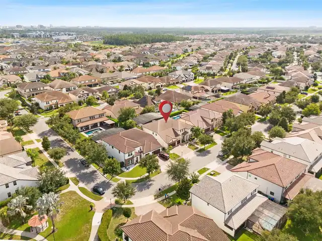 Listing Photo 8