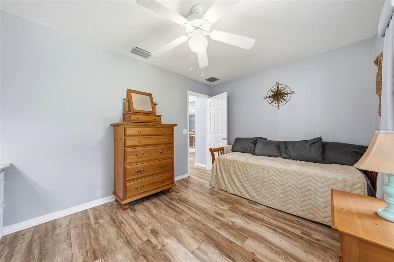 Listing Photo 24