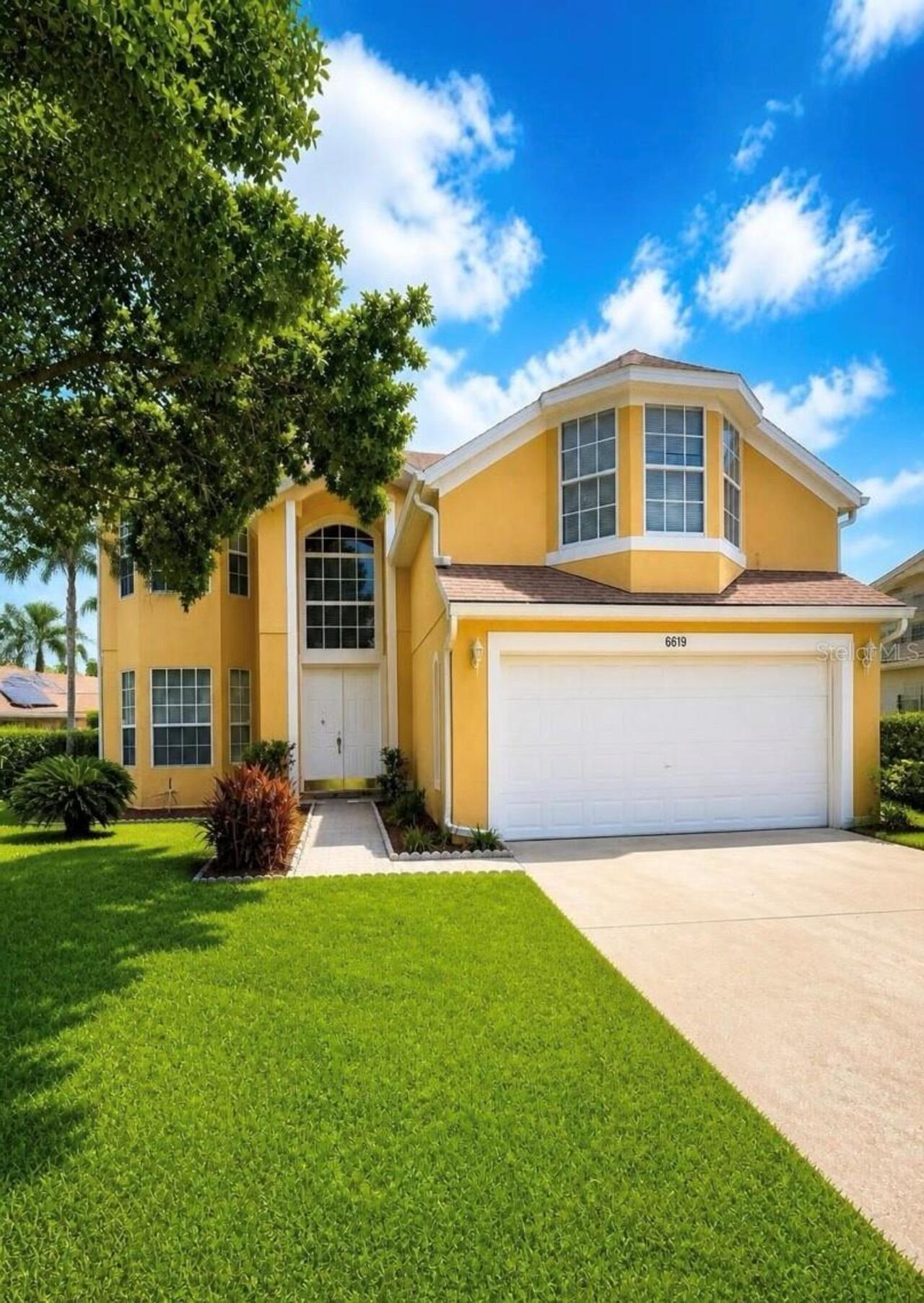 5BR, Residential Lease, 2BA, $3,100
Read More