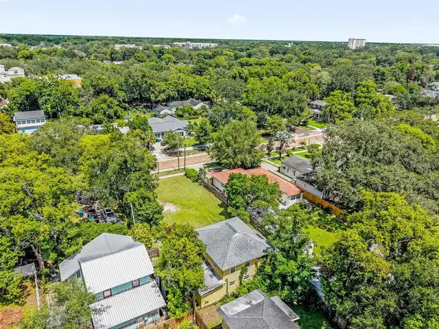Listing Photo 38