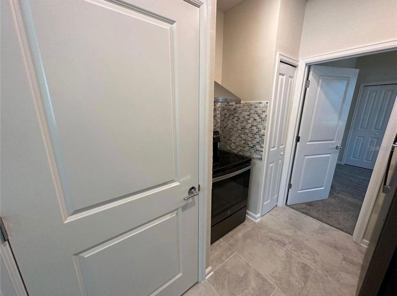 Listing Photo 9