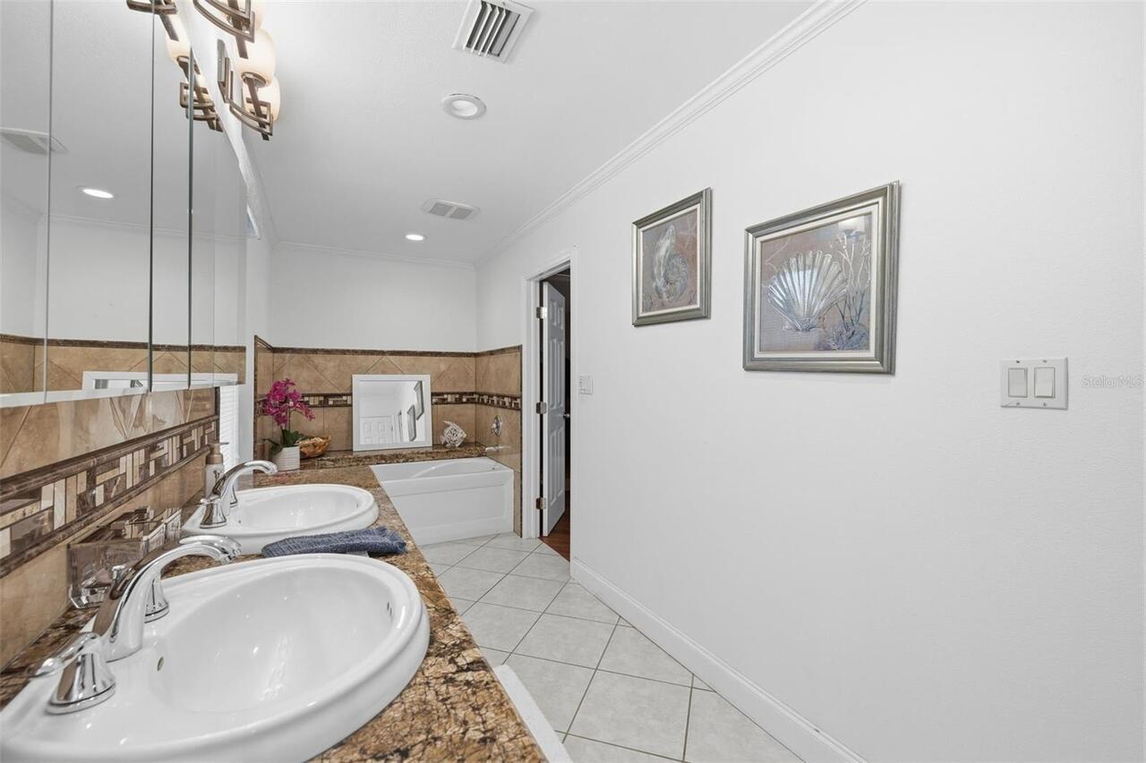 Listing Photo 22