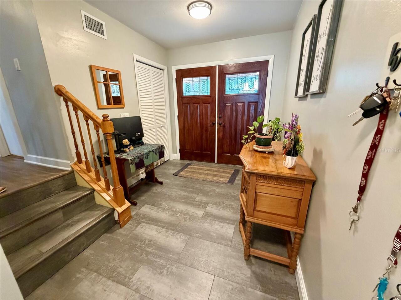 Listing Photo 9