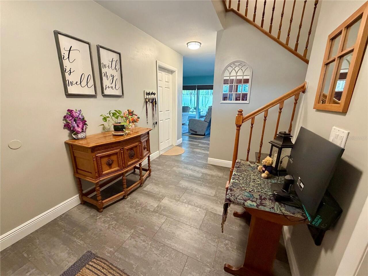 Listing Photo 10