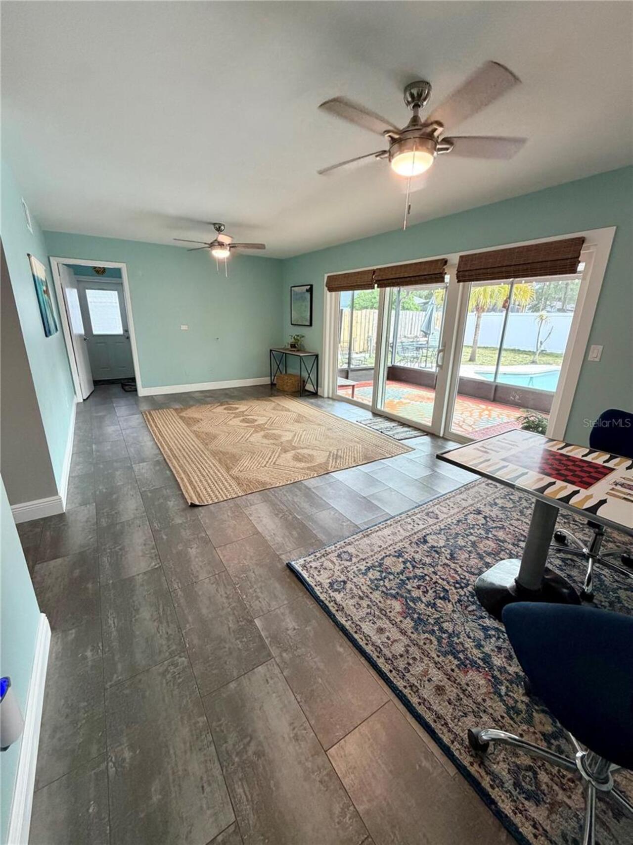 Listing Photo 8