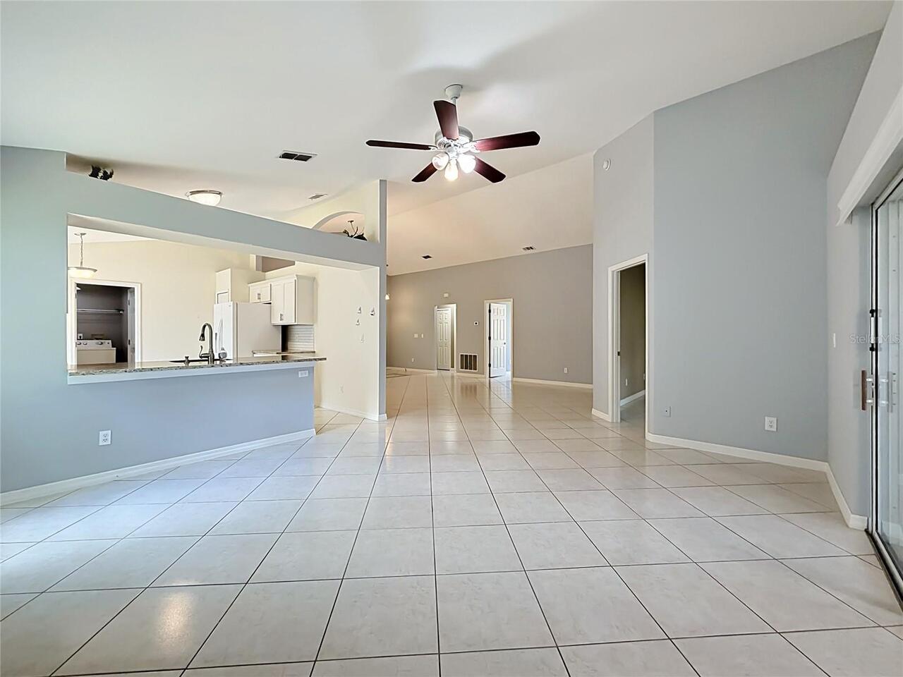 Listing Photo 14