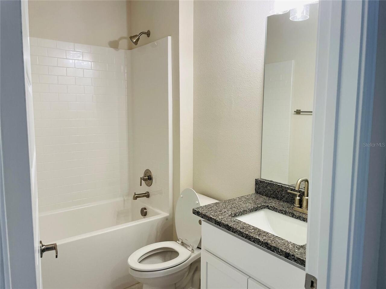 Listing Photo 7