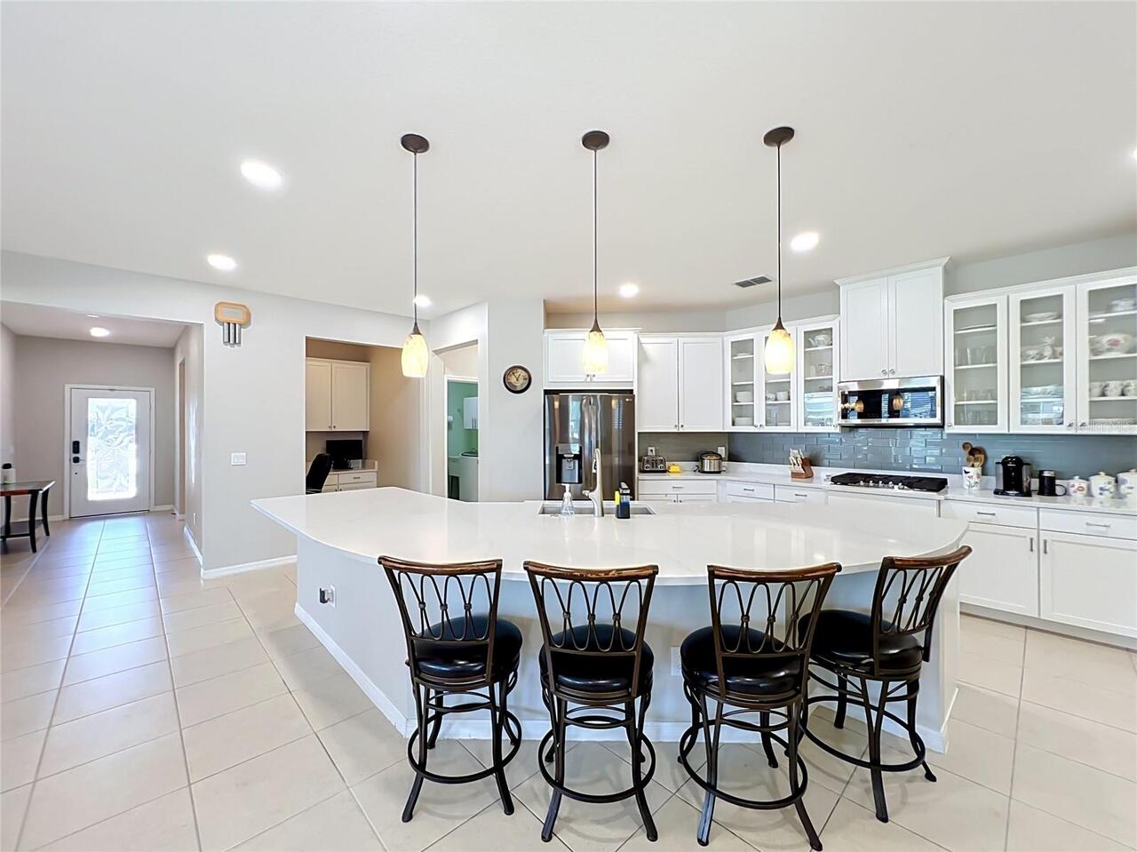 Listing Photo 18