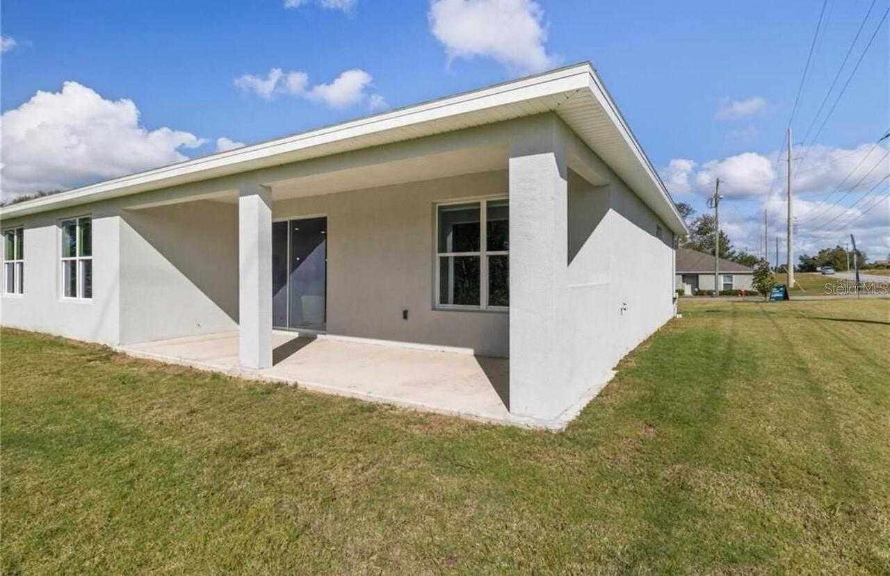 Listing Photo 17