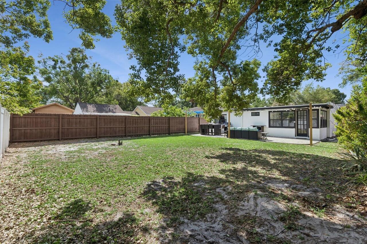 Listing Photo 32