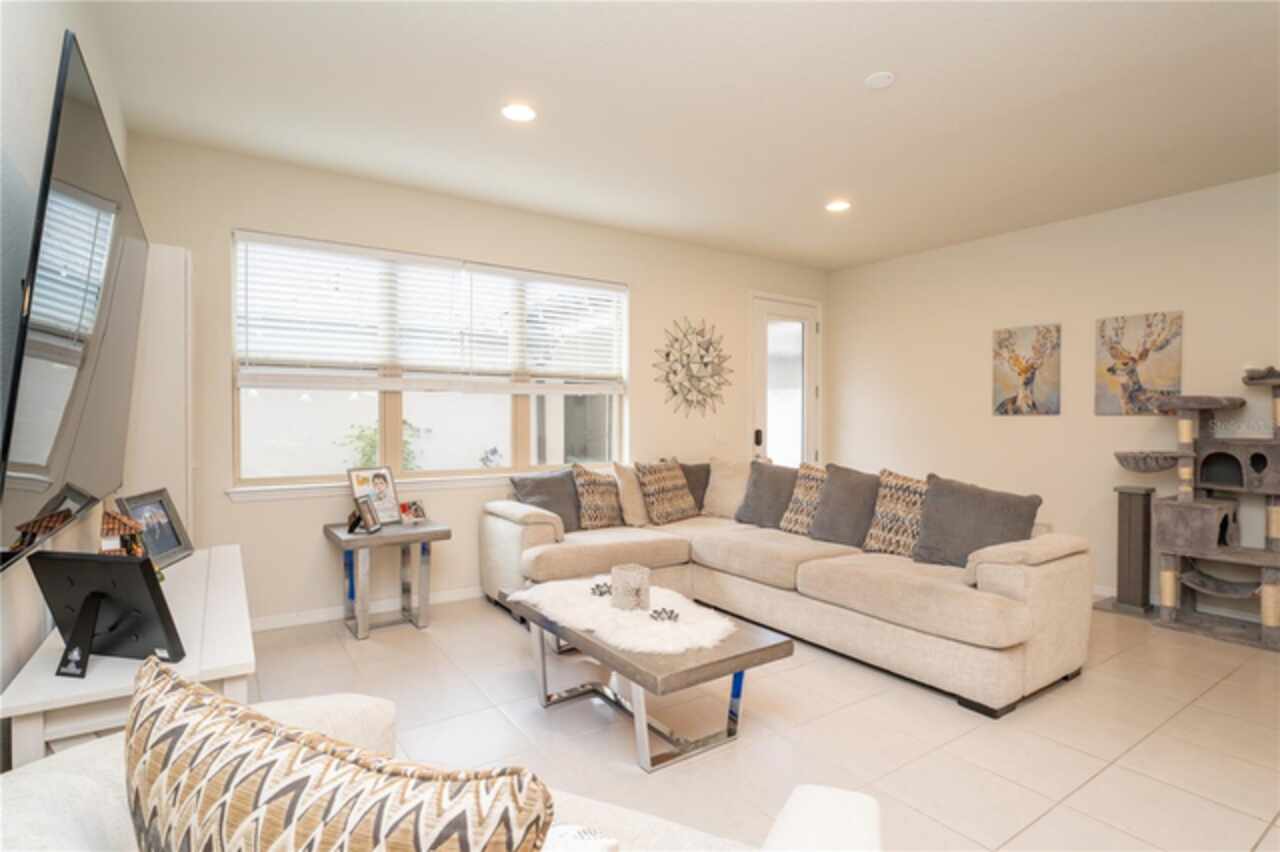 Listing Photo 14