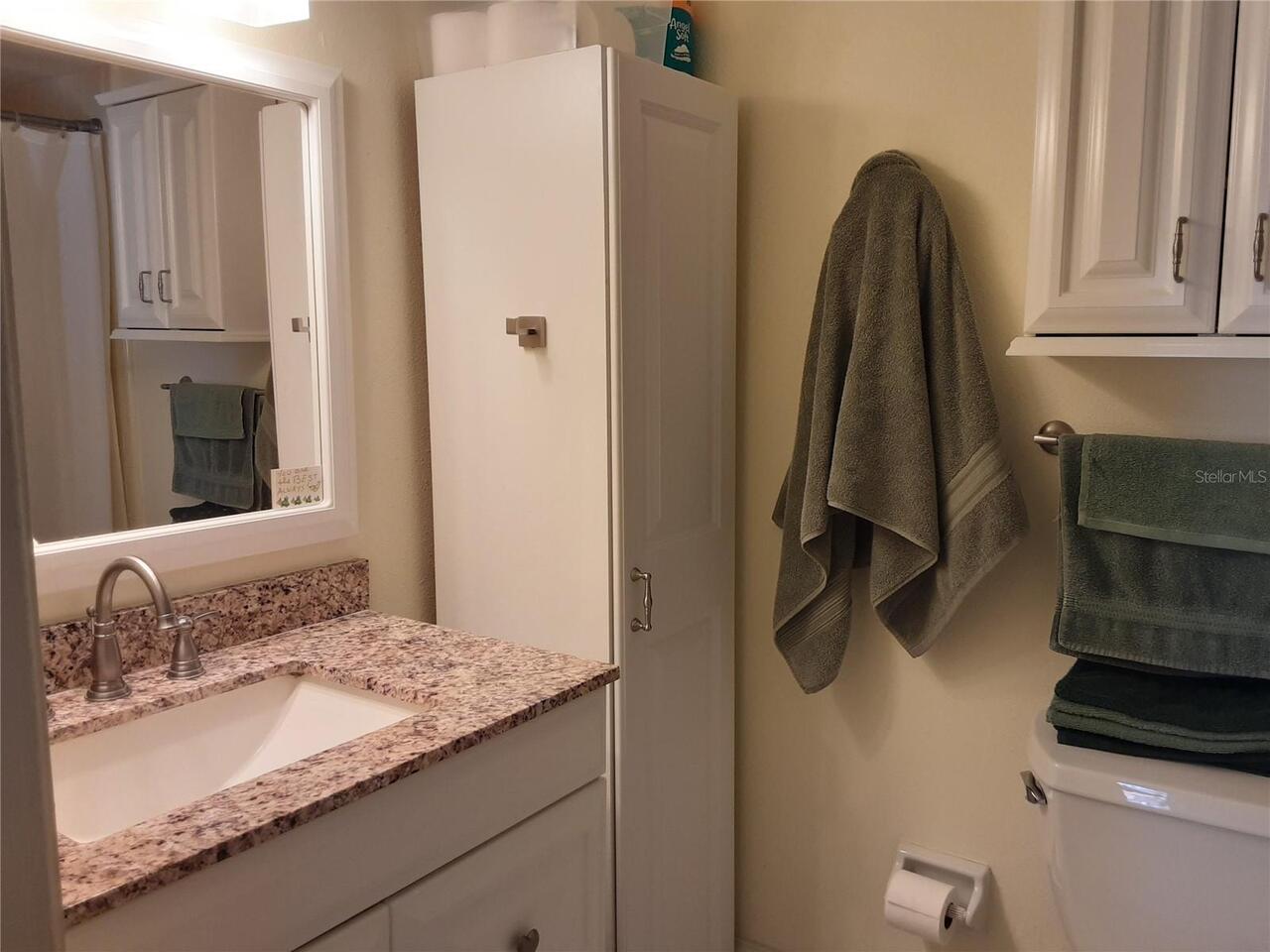 Listing Photo 12