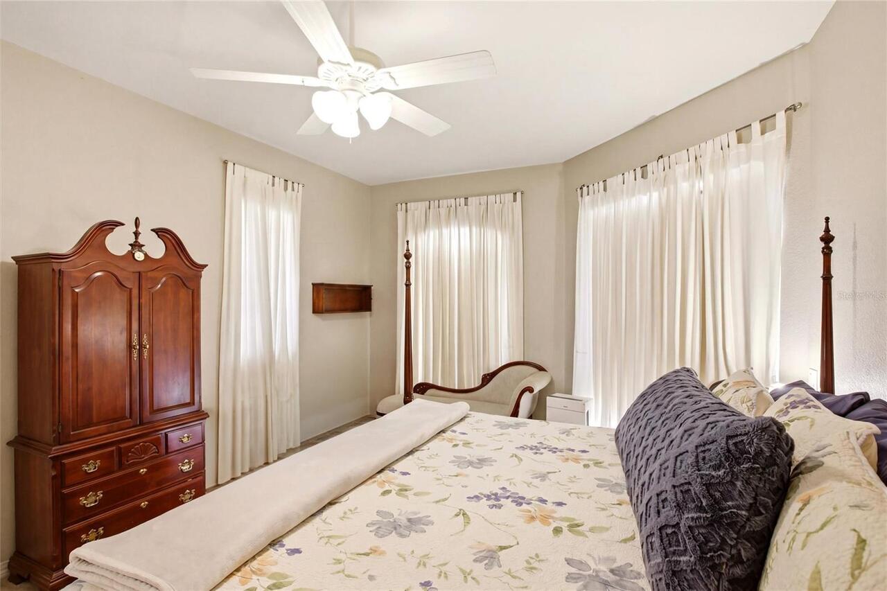Listing Photo 22