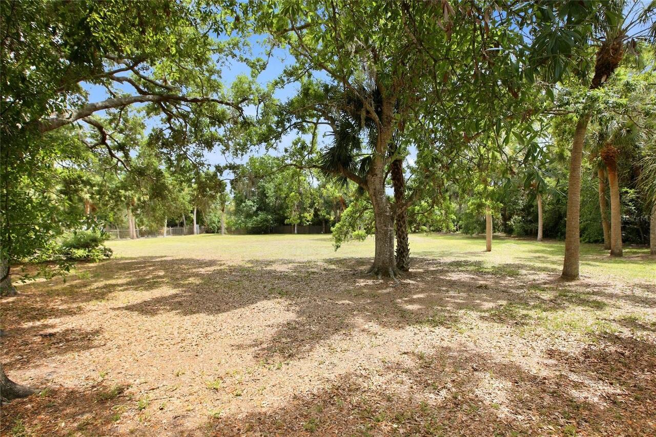 Listing Photo 39