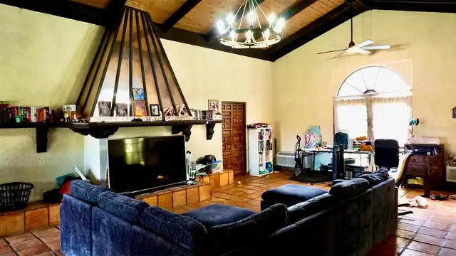 Listing Photo 25