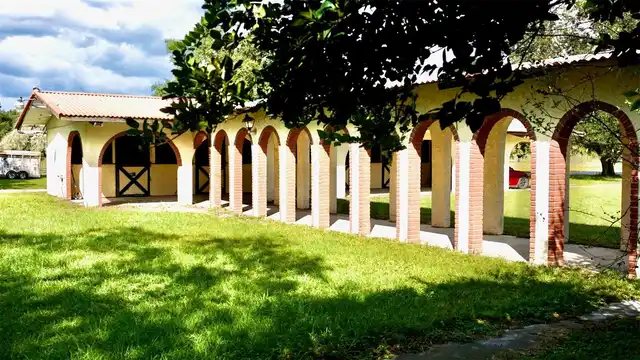 Listing Photo 34