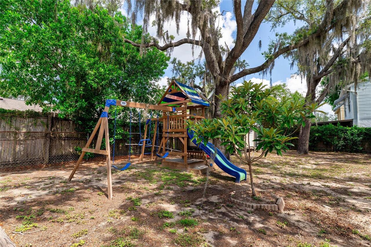 Listing Photo 28