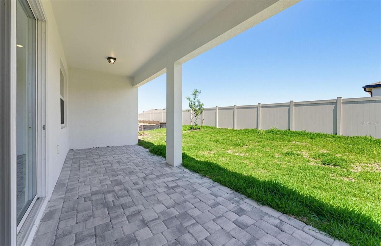Listing Photo 16