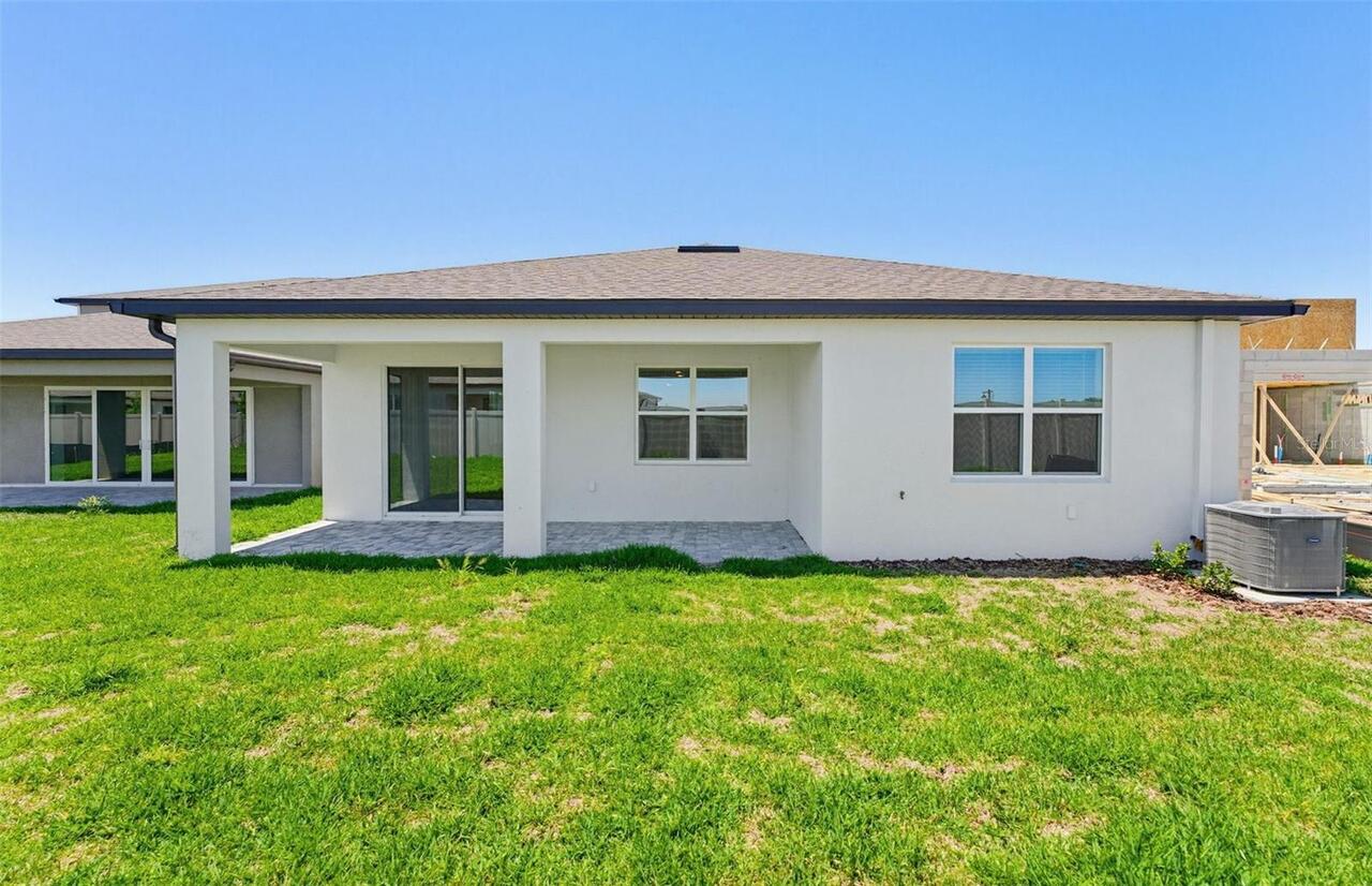 Listing Photo 17