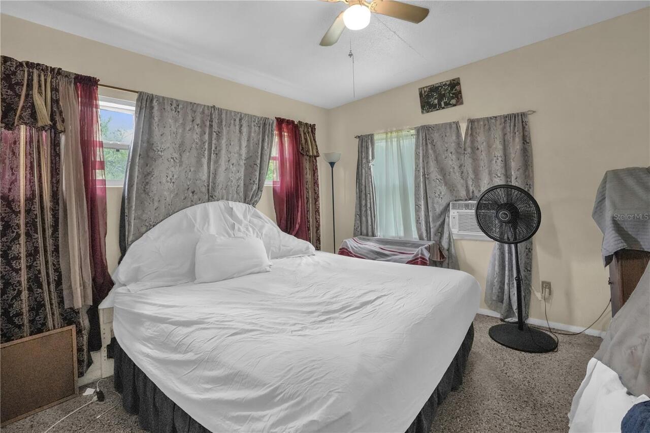 Listing Photo 11