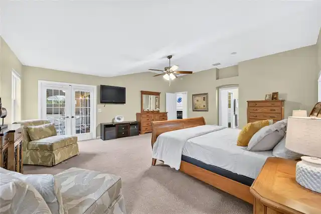 Listing Photo 22