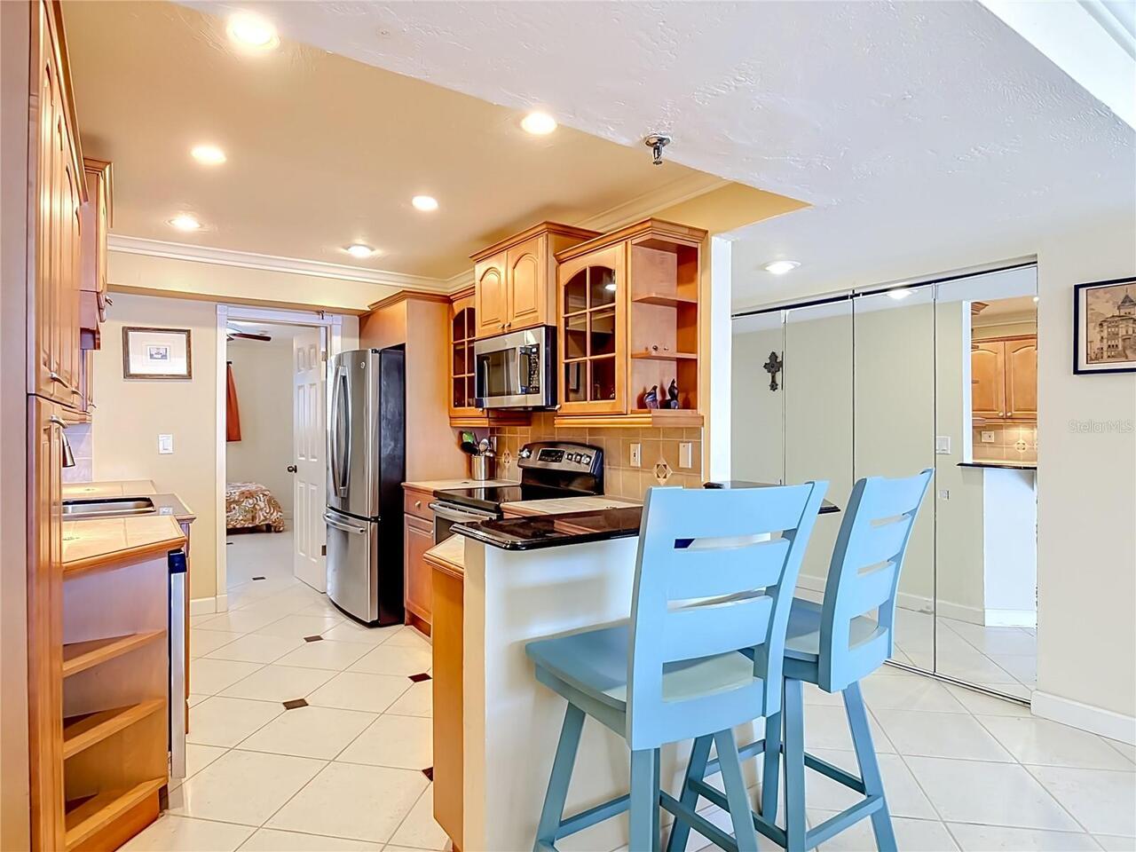Listing Photo 8