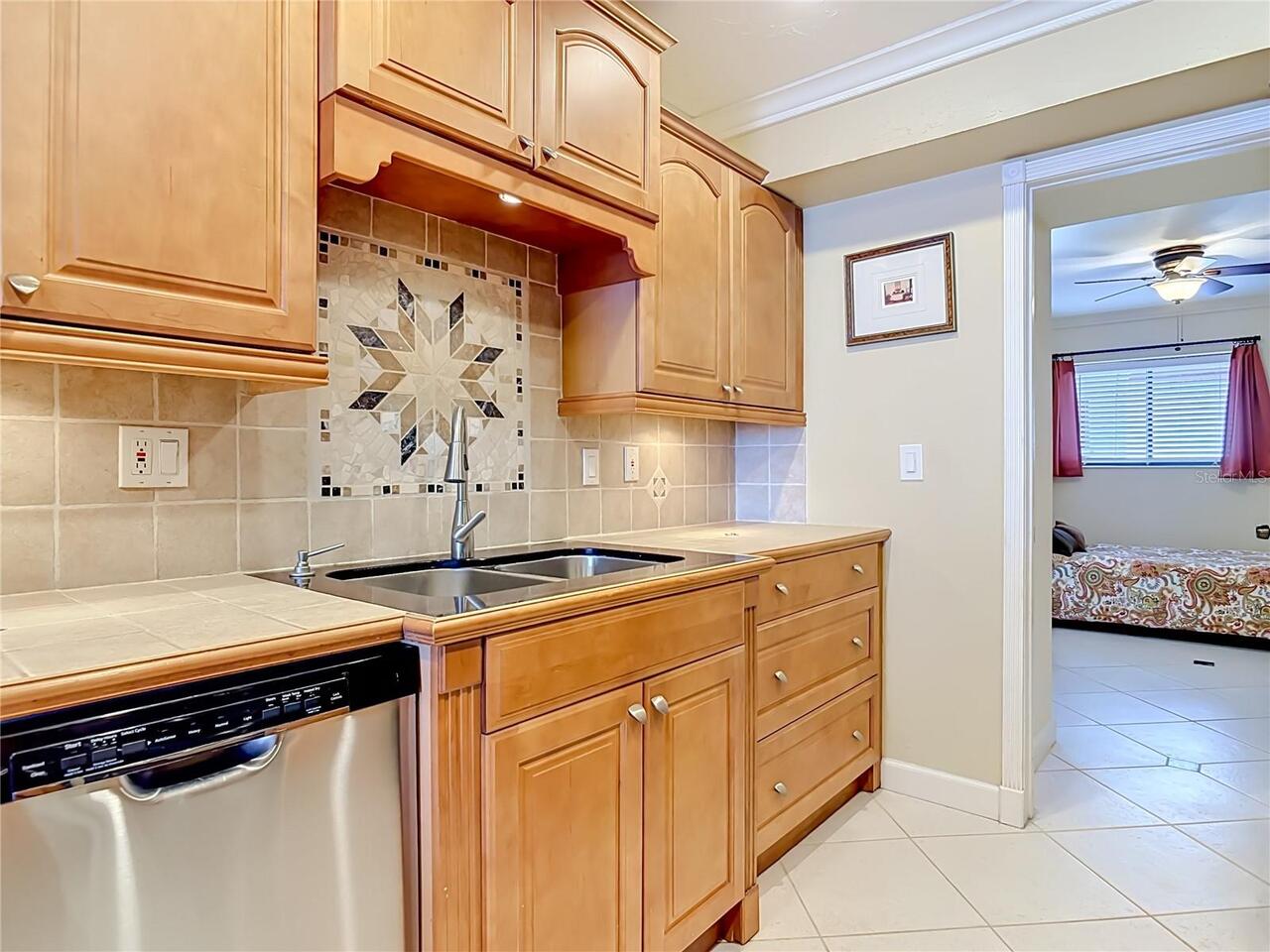 Listing Photo 17