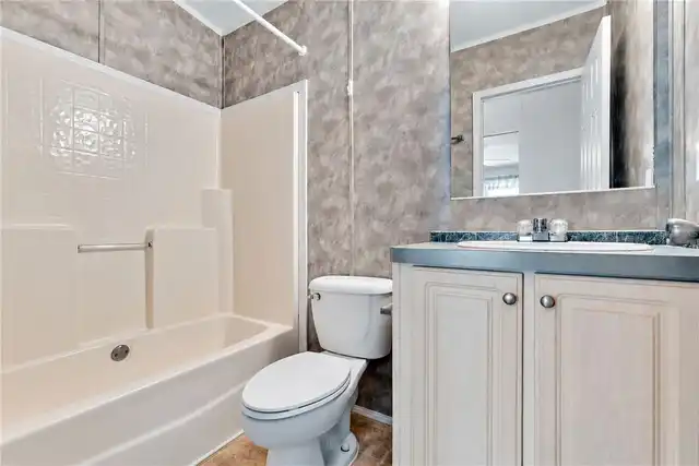 Listing Photo 14