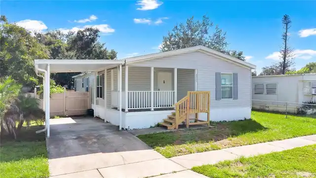 Listing Photo 17