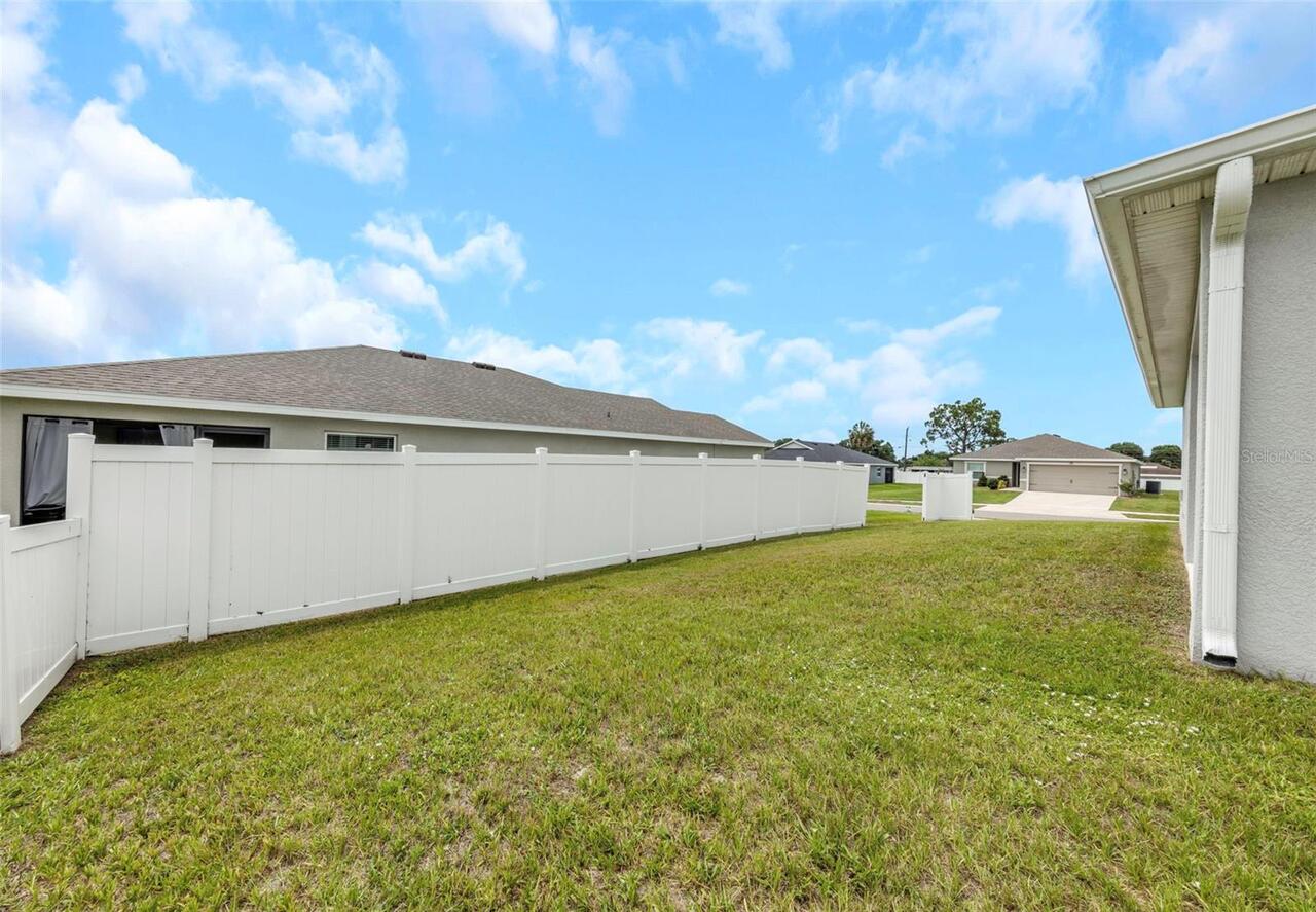 Listing Photo 9