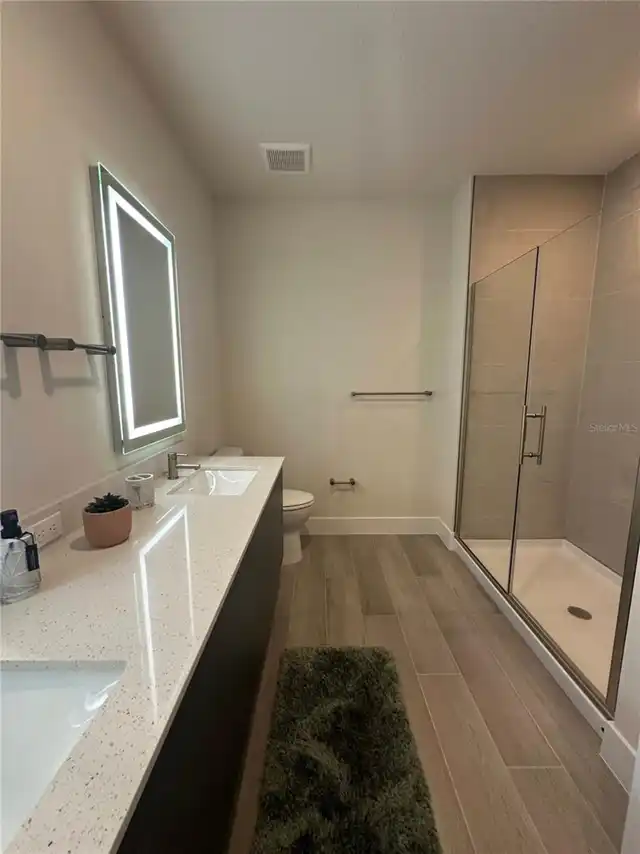 Listing Photo 13