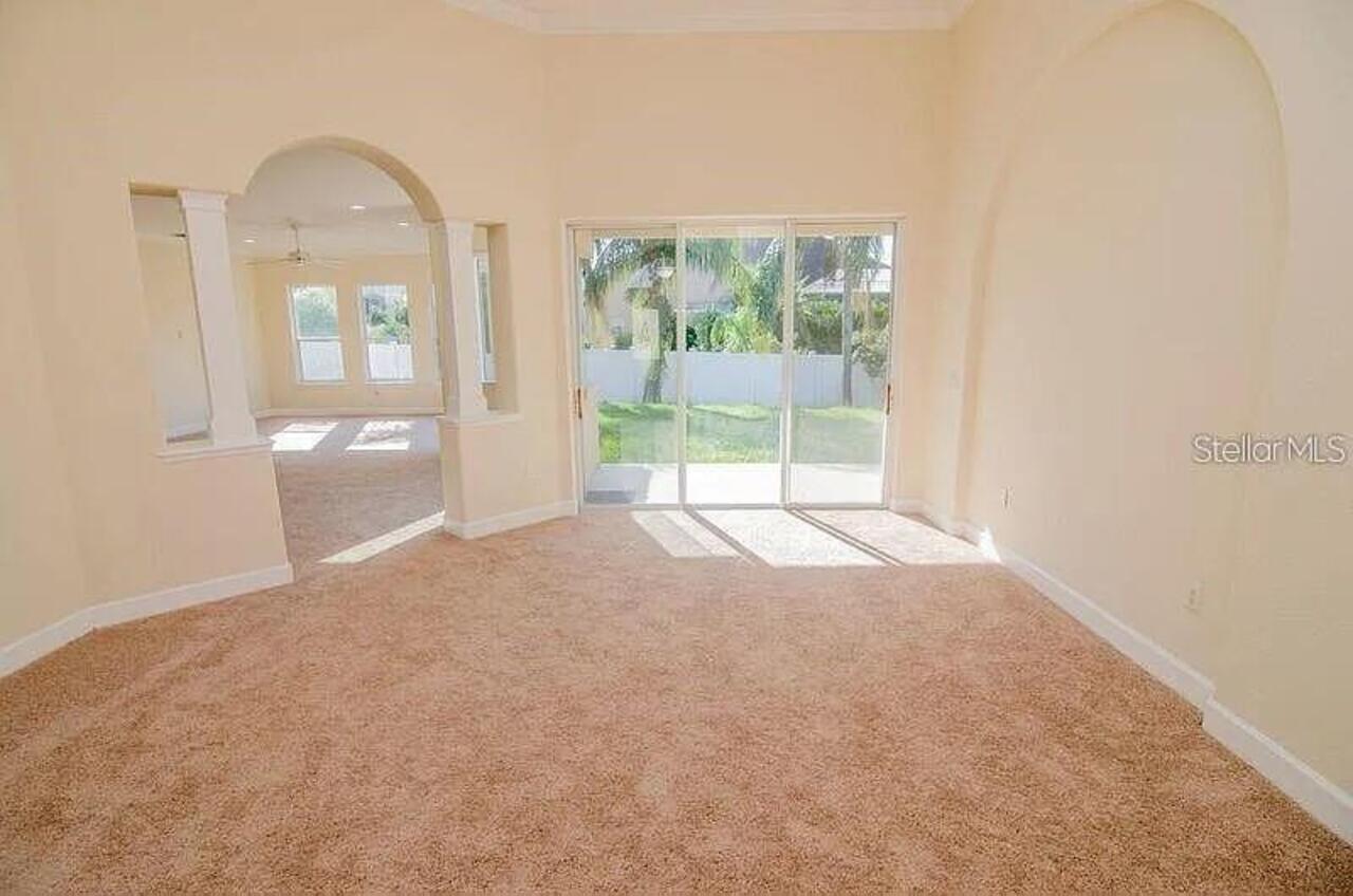 Listing Photo 7