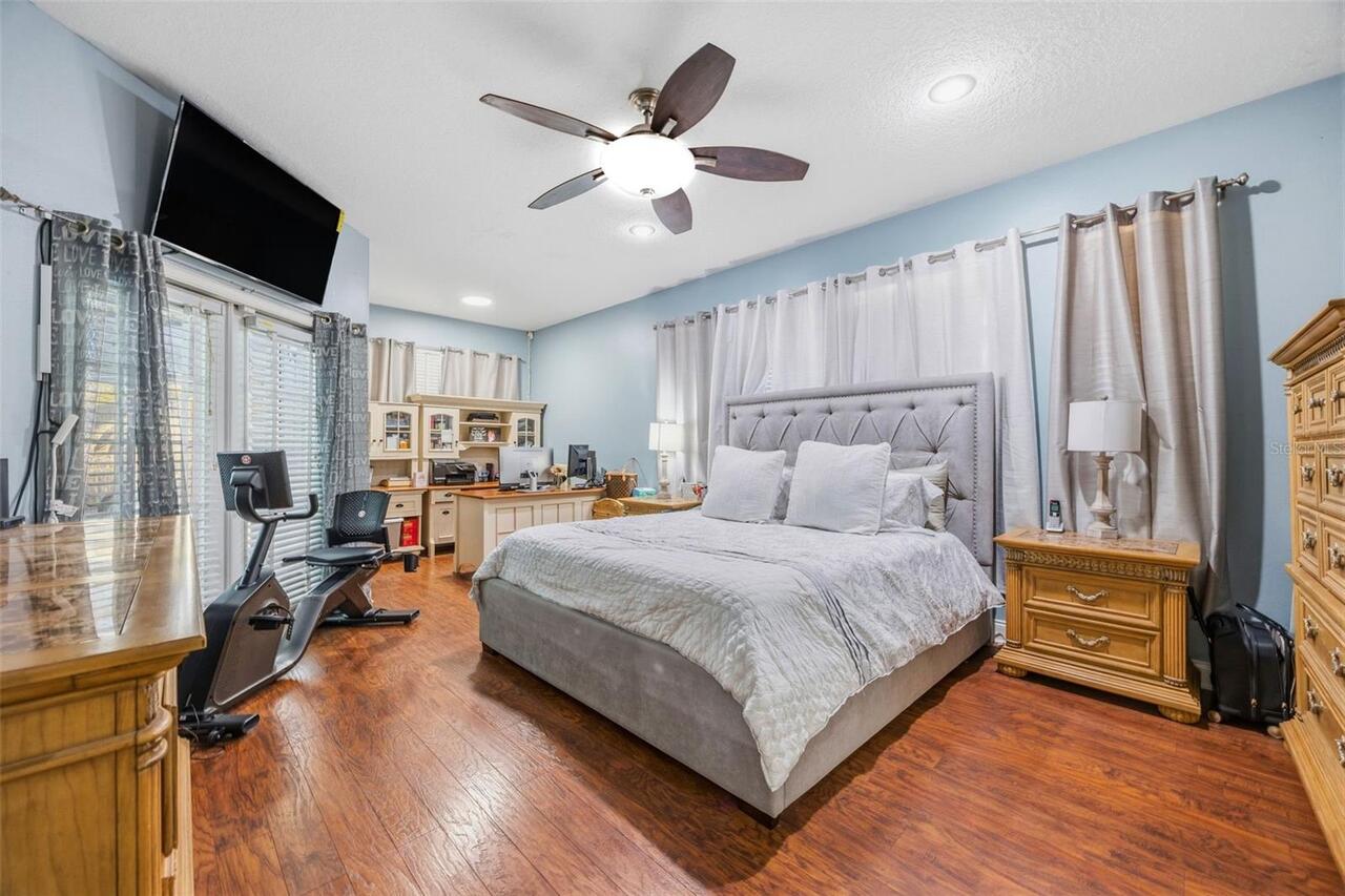 Listing Photo 15