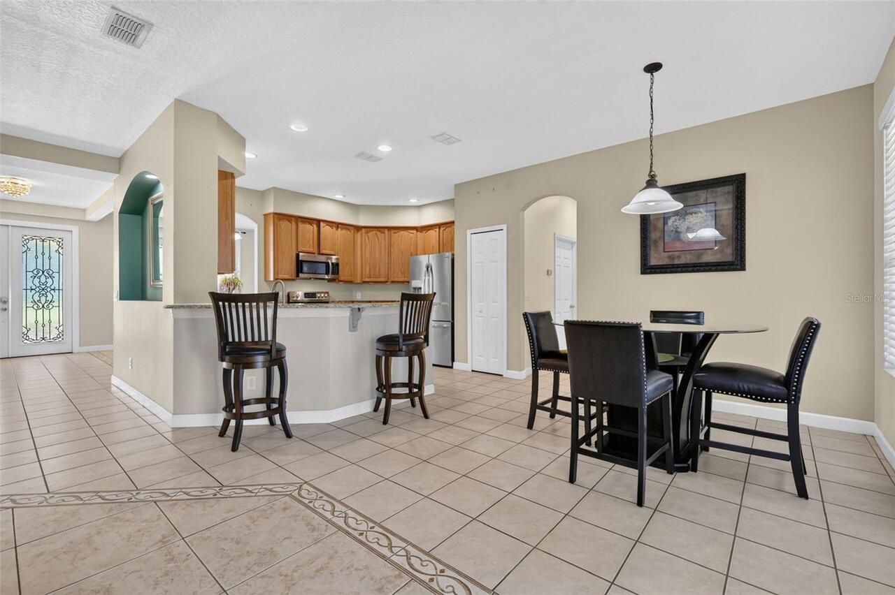 Listing Photo 9