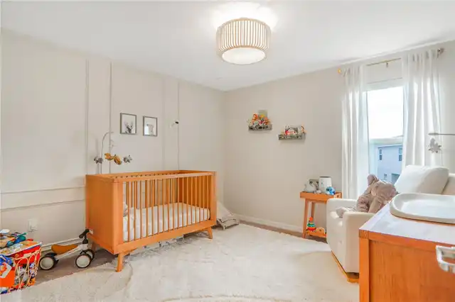 Listing Photo 17