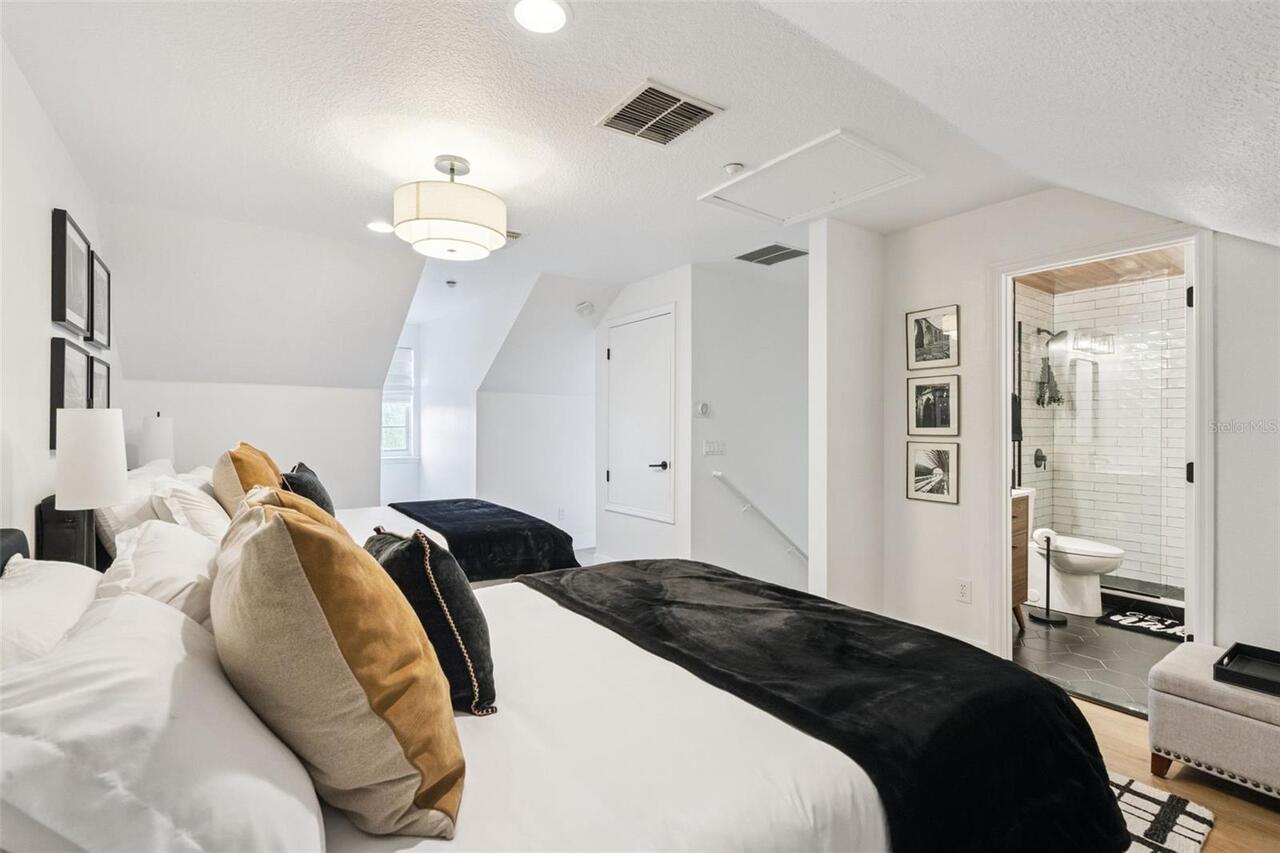 Listing Photo 42