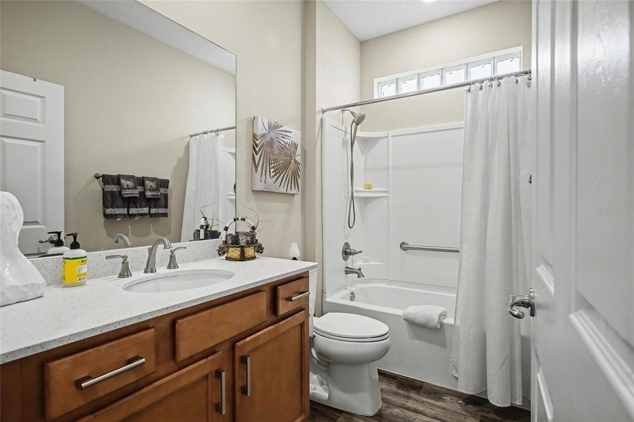 Listing Photo 15