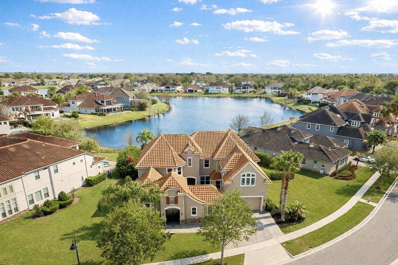 5BR, Home, 4BA, $1,900,000
Read More