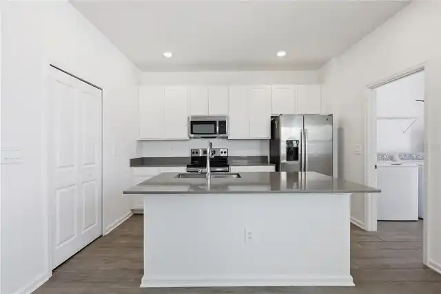 Listing Photo 19