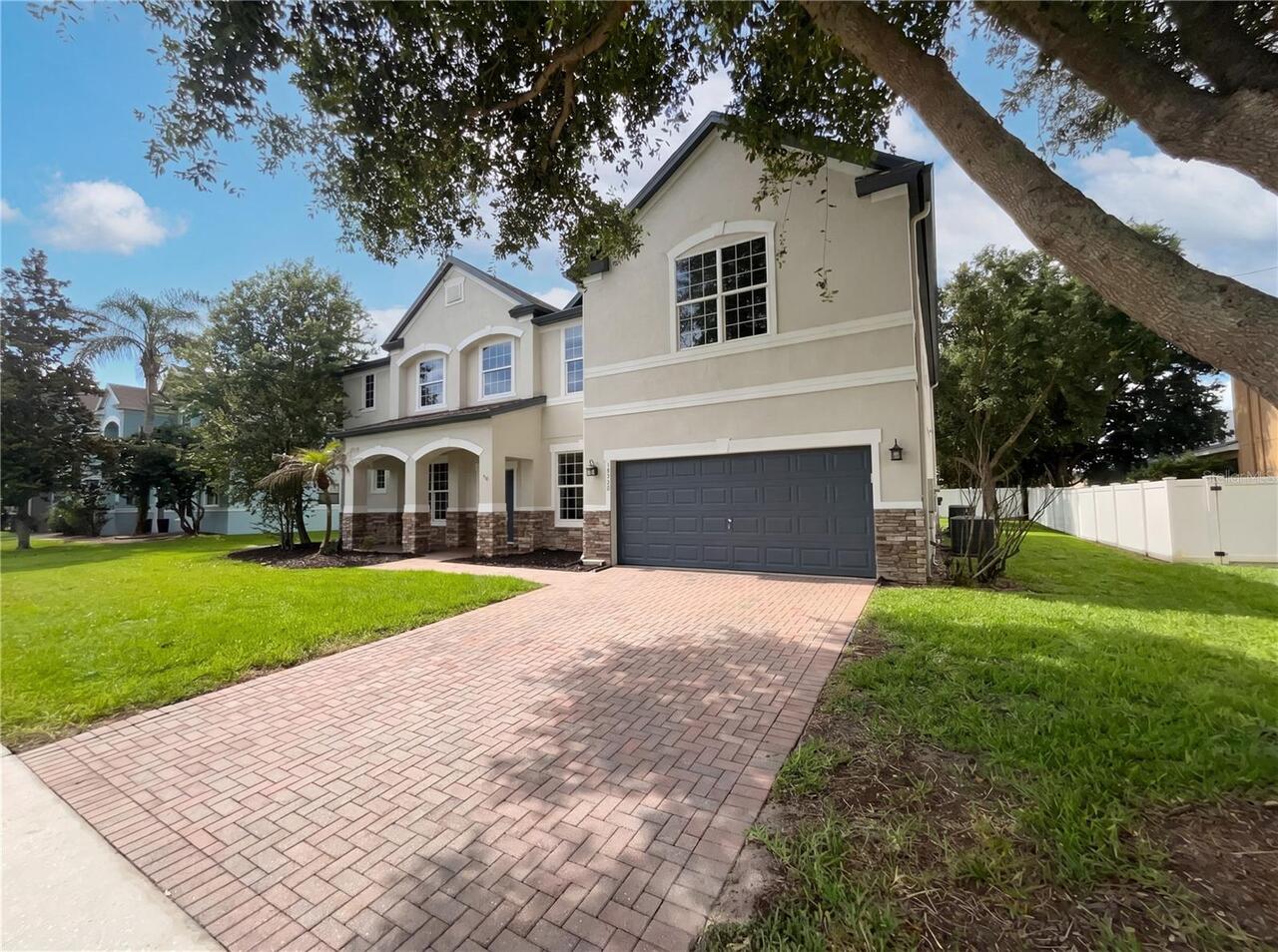 Listing Photo 8