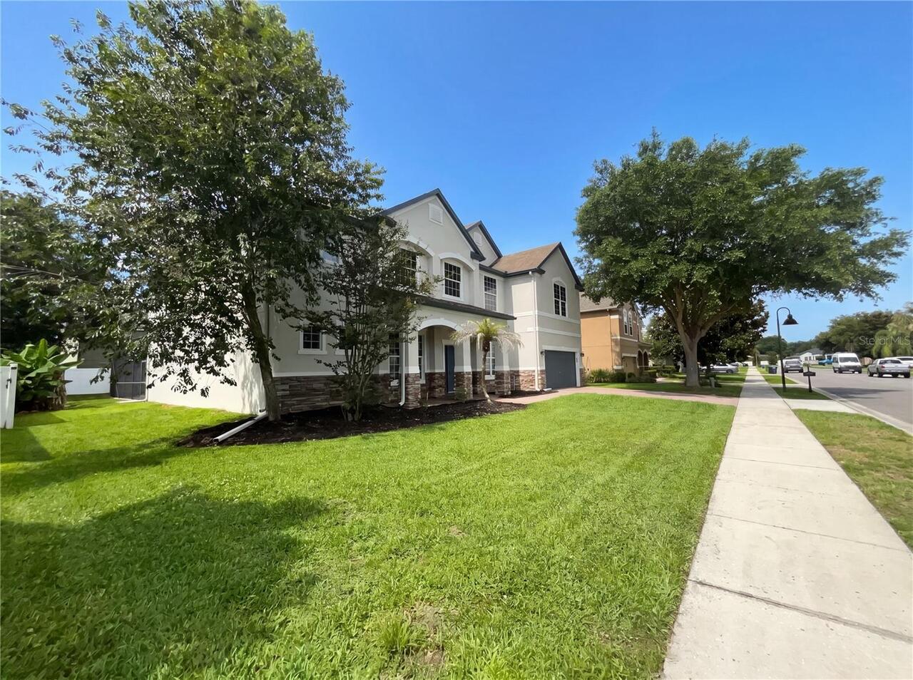 Listing Photo 9