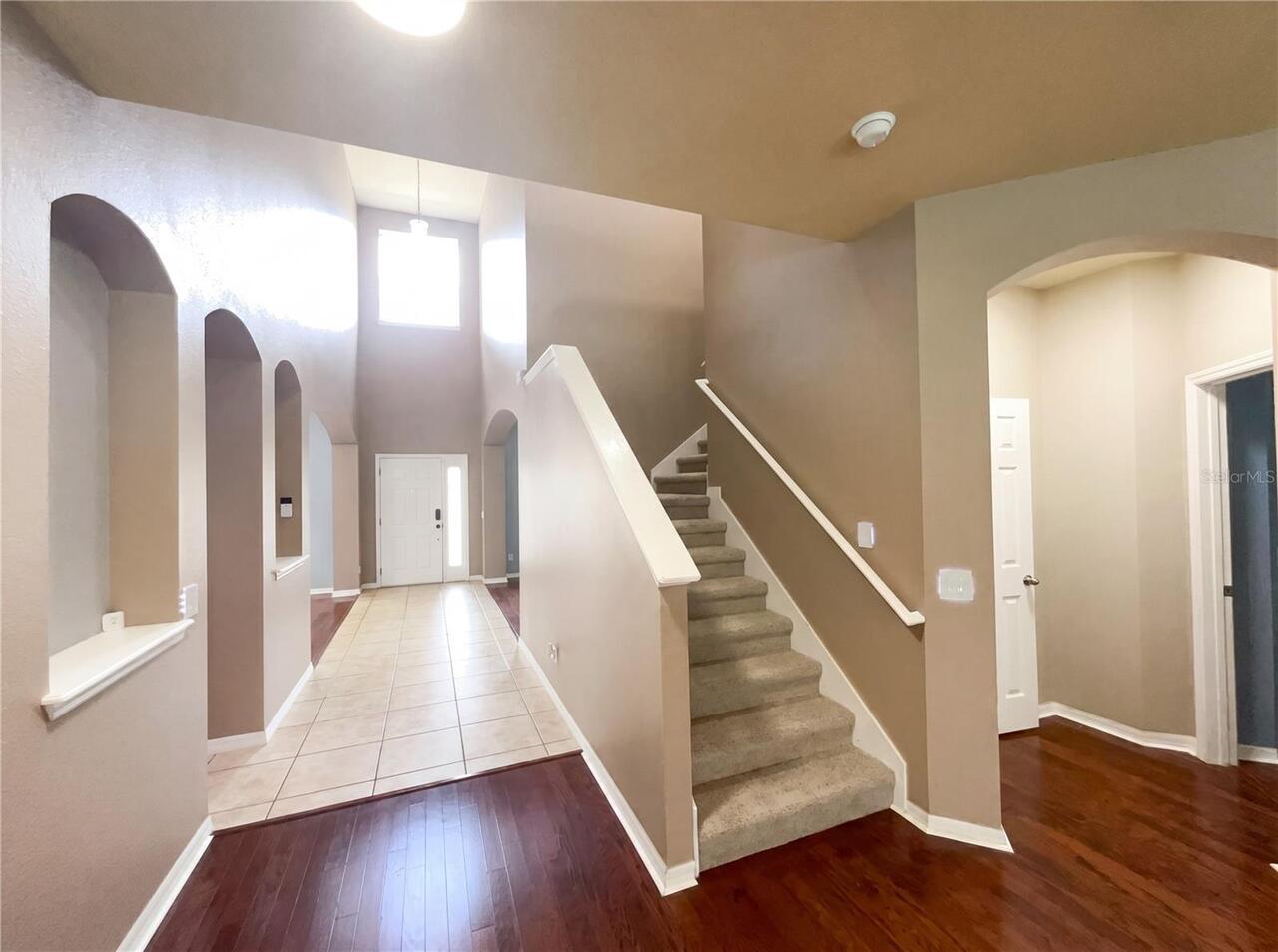 Listing Photo 10