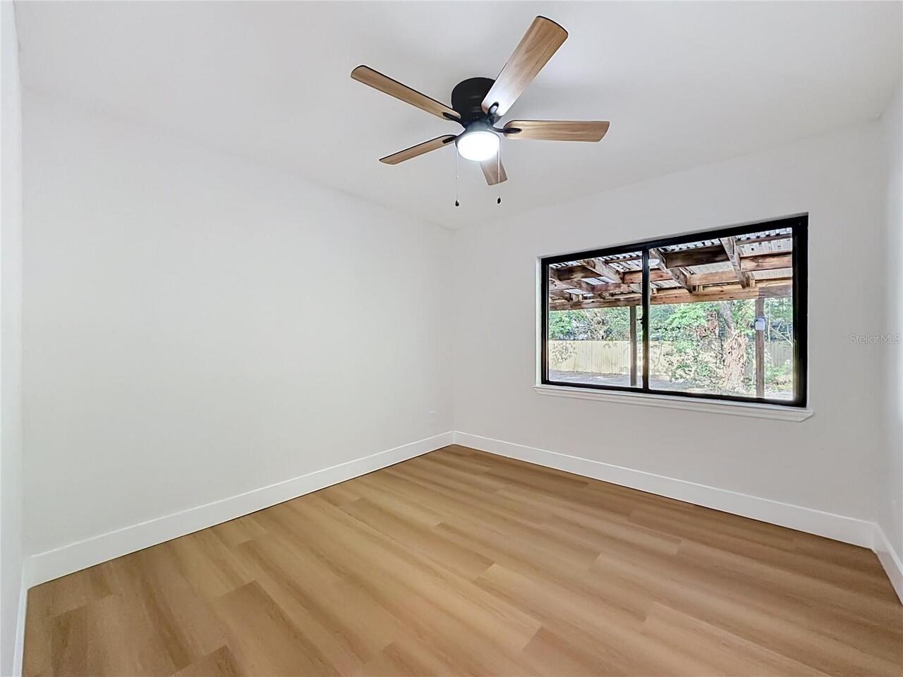 Listing Photo 38