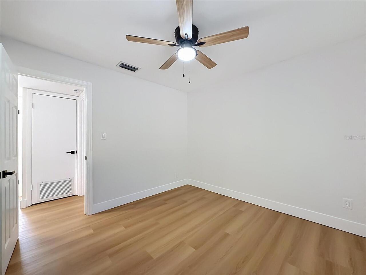 Listing Photo 41