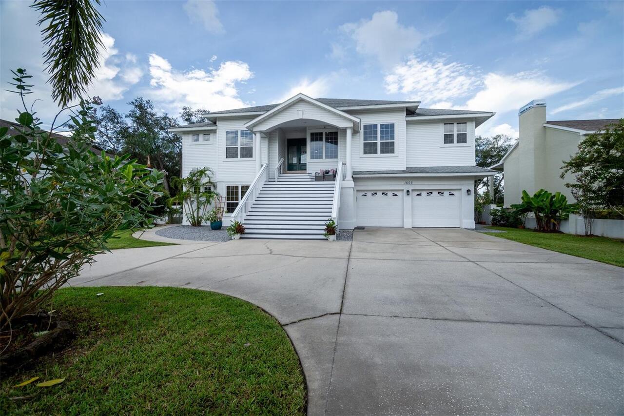 Listing Photo 10