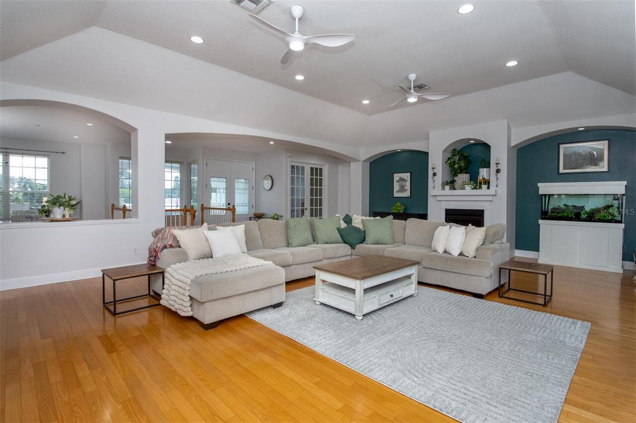 Listing Photo 32