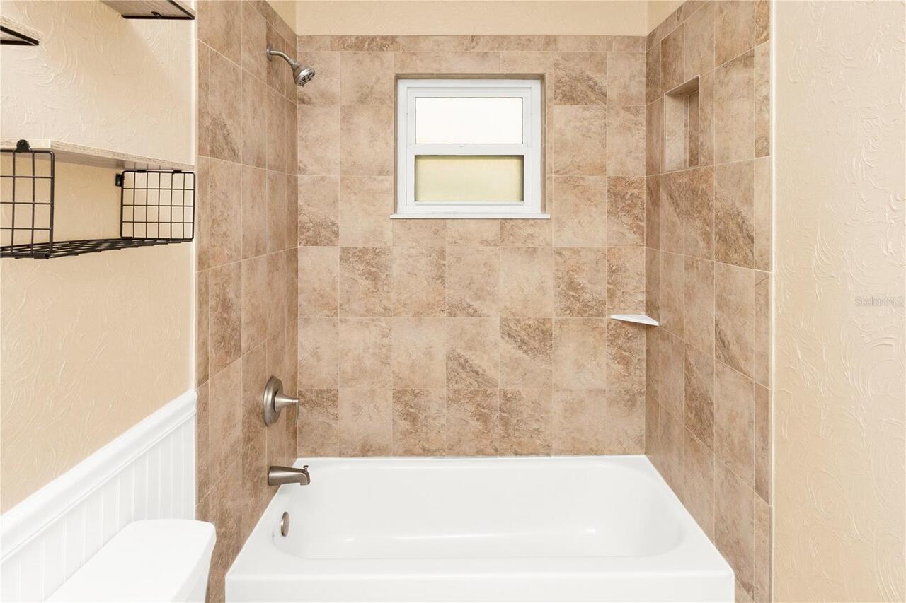 Listing Photo 32